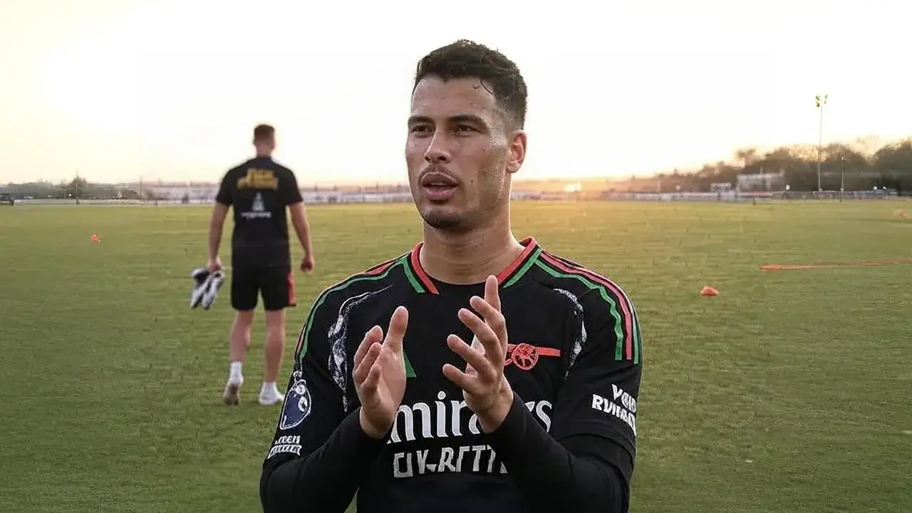 Martinelli turns away from fading light A tipped cone on the empty pitch reflects the quiet end of an era without a farewell.