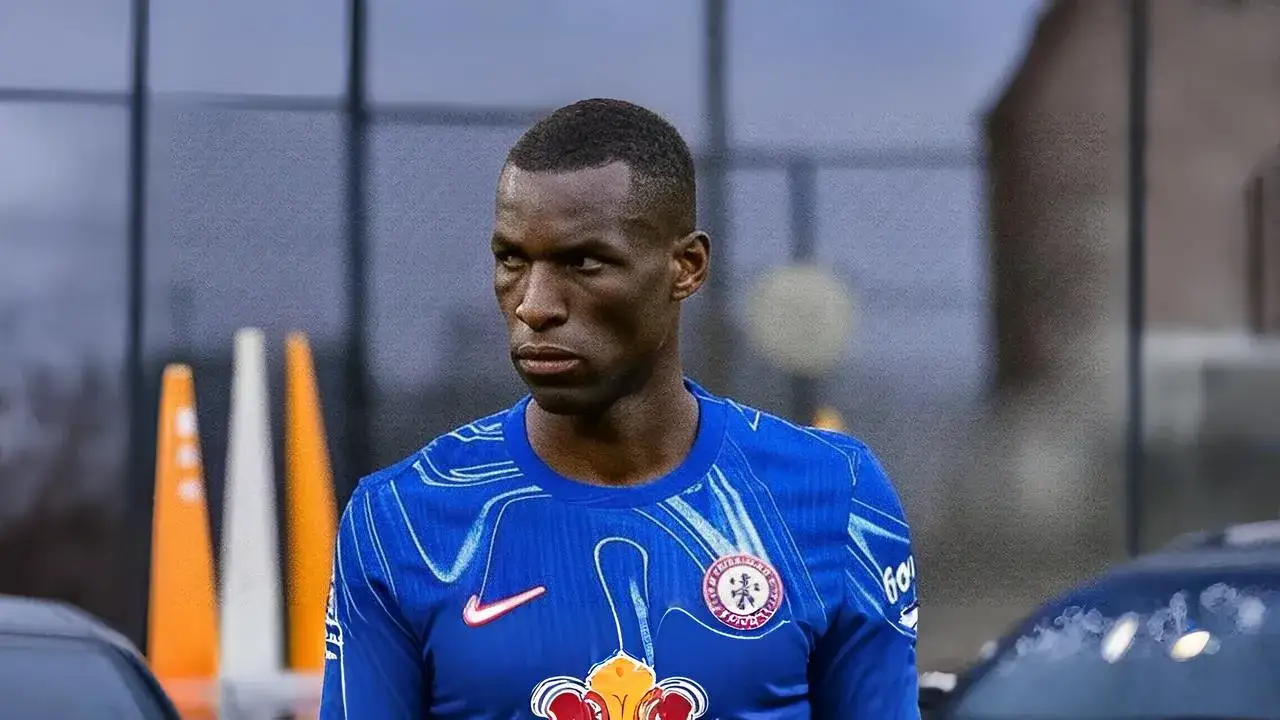 Jackson on the Sidelines as Doubts Grow A tilted training cone at Jackson’s feet echoes a player falling out of rhythm with the team.
